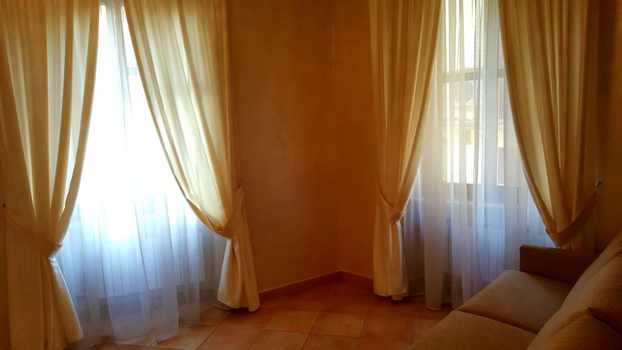 Ivana Sweet House デセンツァーノ・デル・ガルダ エクステリア 写真